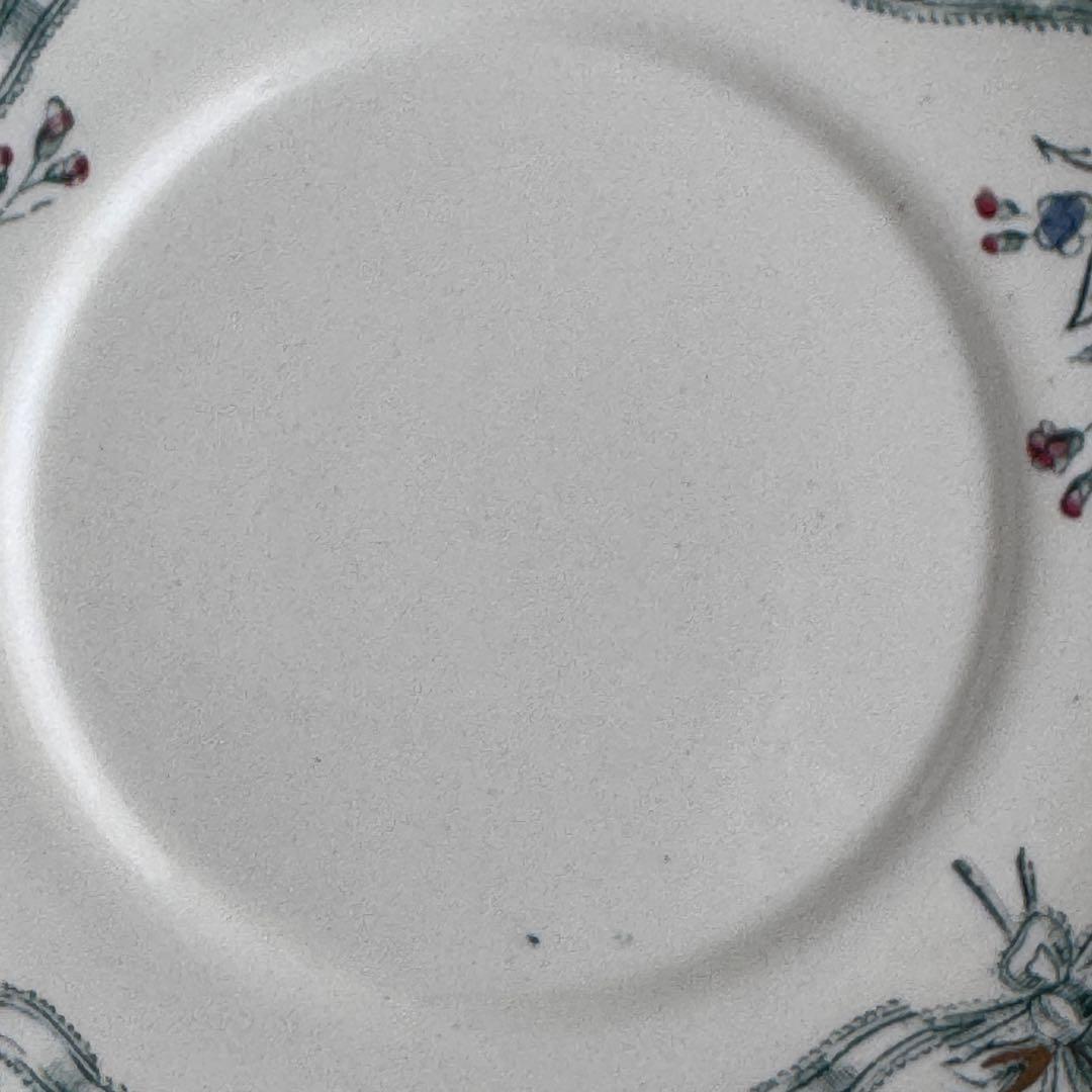 フランスアンティーク クレイユモントロー リボンと勿忘草 ティー