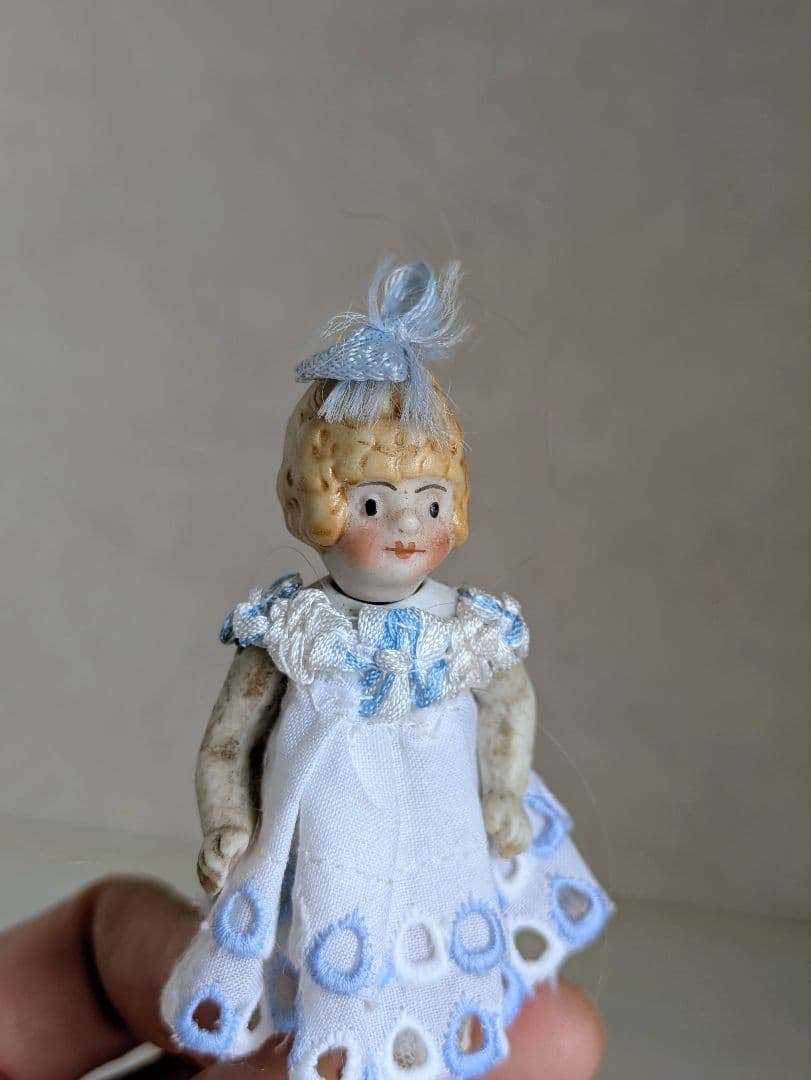 ミニョネット アンティーク ドイツ ドール ビスク - メルカリ
