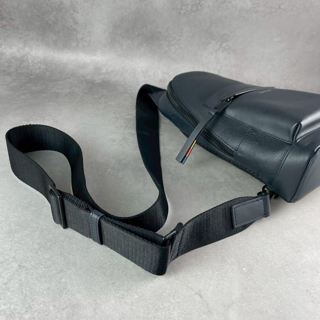 ポールスミス ボディバッグ 近年 ネイビー マルチストライプ - メルカリ