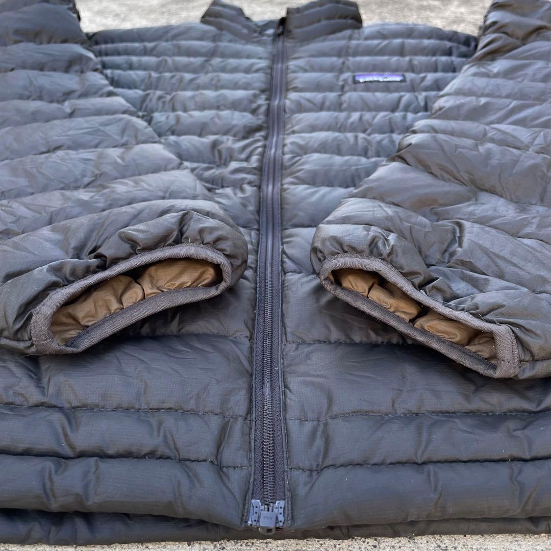 希少カラー パタゴニア ダウンセーター 2008年製 古着 M ブラウン系