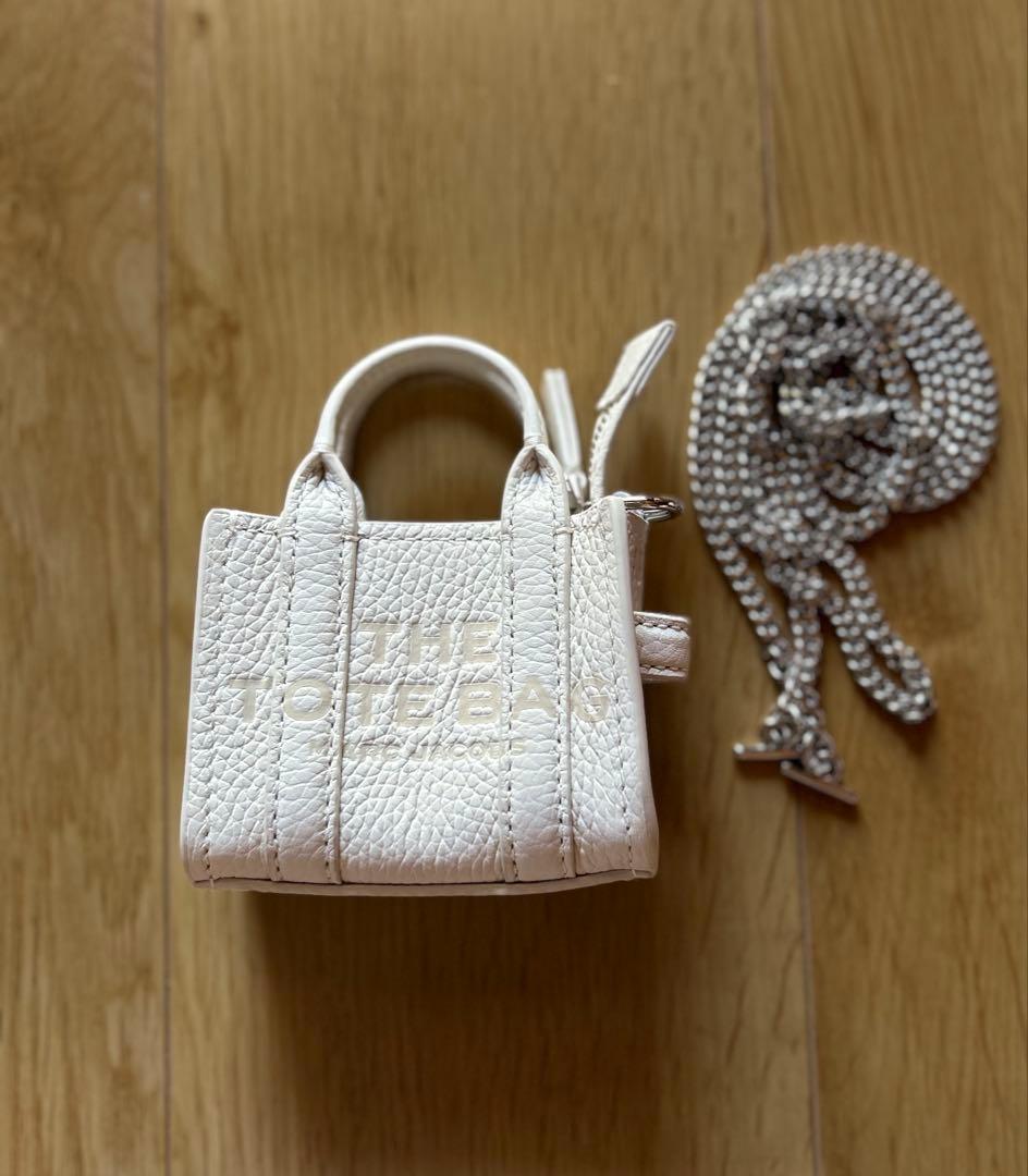 MARC JACOBS ザ レザー アイテムズ ナノ トート クロスボディ MARC JACOBS（マーク・ジェイコブス） ポーチ LEATHER THE ITEMS SLG