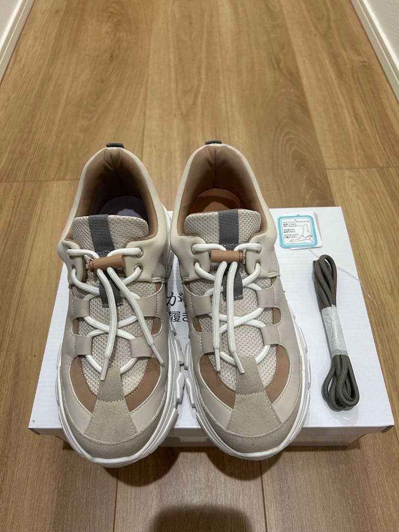 夫が寝たあとにオリジナルスニーカー♡ベージュ 夫が寝たあとに 瞬履きスニーカーM ベージュ 厚底カジュアル スリップ
