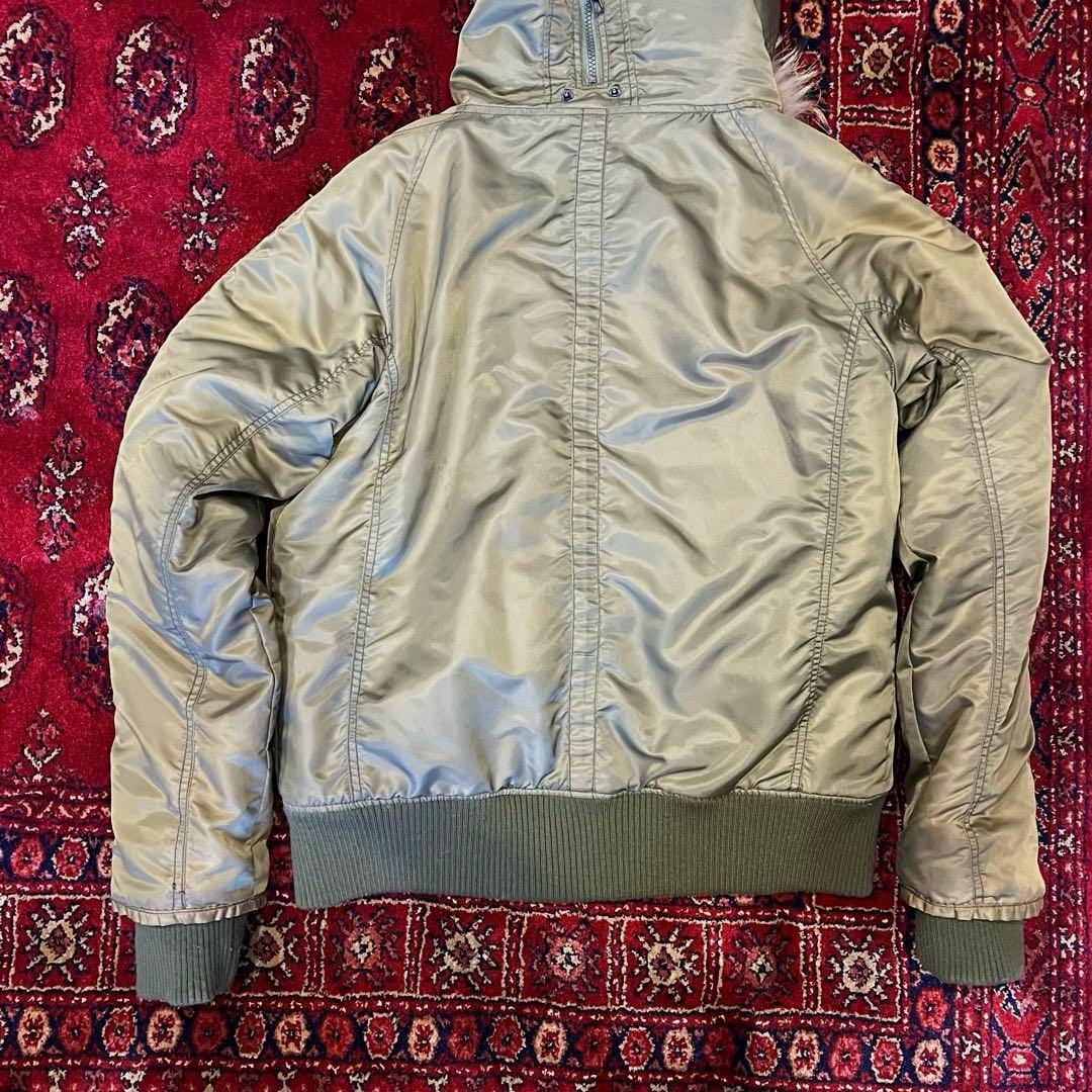 人気のデザイン！カームフロウ ブルゾン ミリタリー N2B ファー 短丈