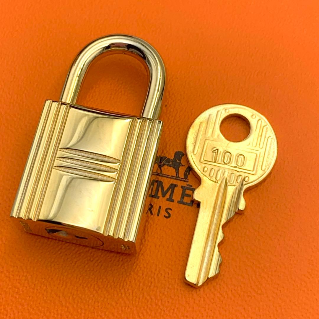 HERMESエルメスカデナ100番ゴールド24Kメッキ鍵付き南京錠 HERMES エルメス カデナ 110番 ゴールド24Kメッキ 鍵付き 南京錠
