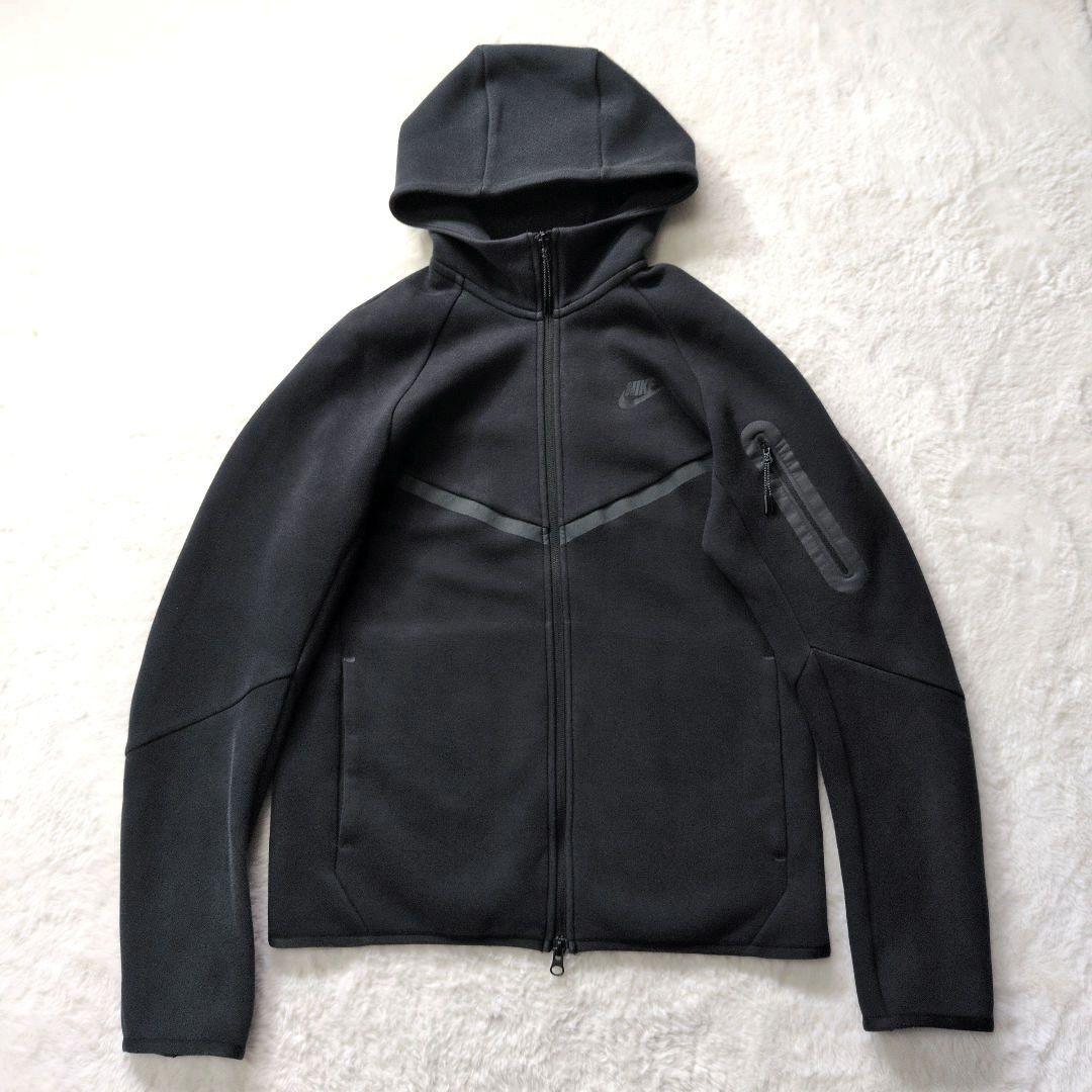 【希少】NIKE ナイキ テックフリース パーカー 赤タグ S 黒 Nike 赤タグ 希少品‼️Nike テックフリース セットアップ M/Lサイズ