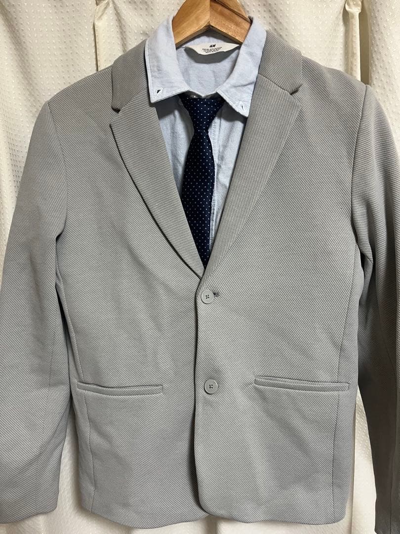 ZARA kids スーツセット ザラがキッズ向けフォーマルコレクションから新作を発売、オンラインで