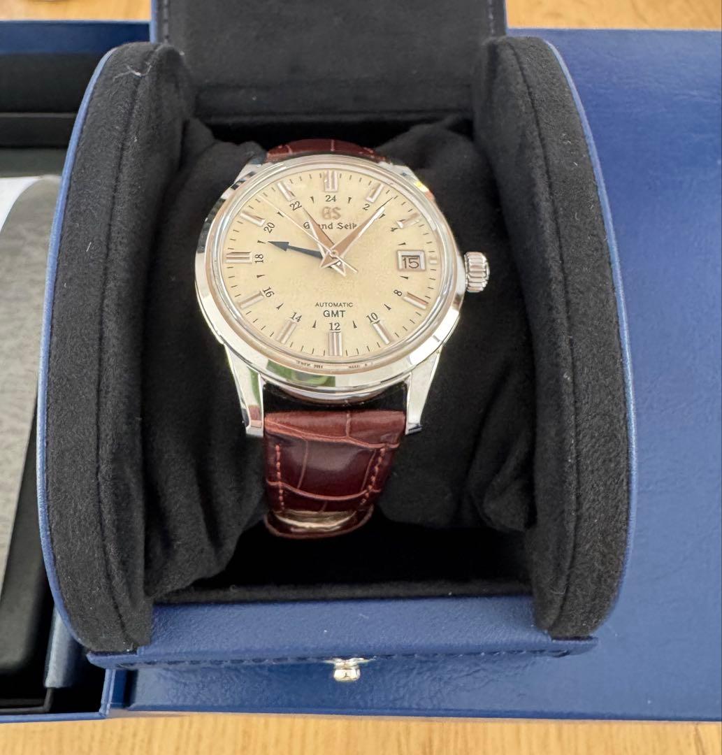 ⭐︎大谷選手ドジャース入団会見着用時計⭐︎SBGM221 5年保証 茶色革ベルト ⭐︎大谷選手ドジャース入団会見着用時計⭐︎SBGM221 5年保証 茶色革