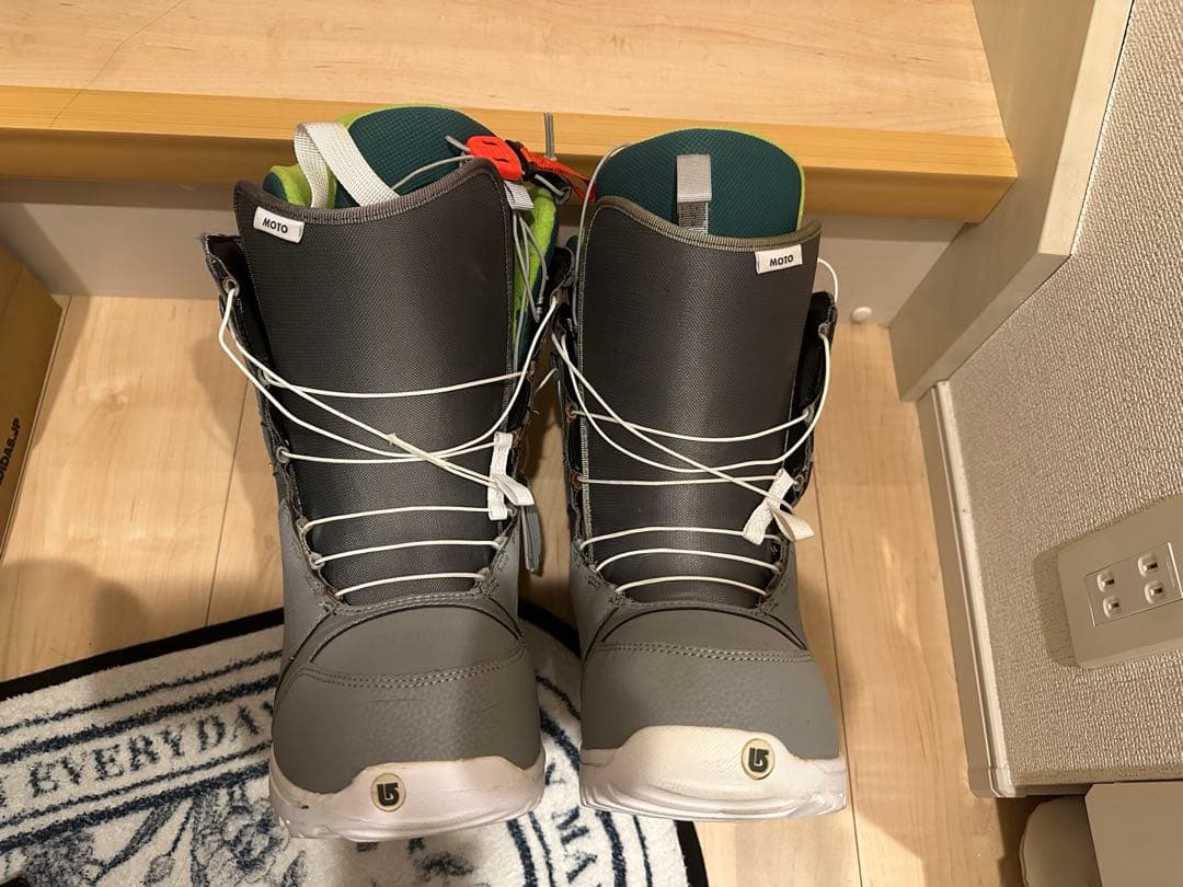 BURTON 28cmスノーボードブーツ グレー/グリーン 男性用 BURTON 28cmスノーボードブーツ グレー/グリーン 男性用 BURTON 男性用
