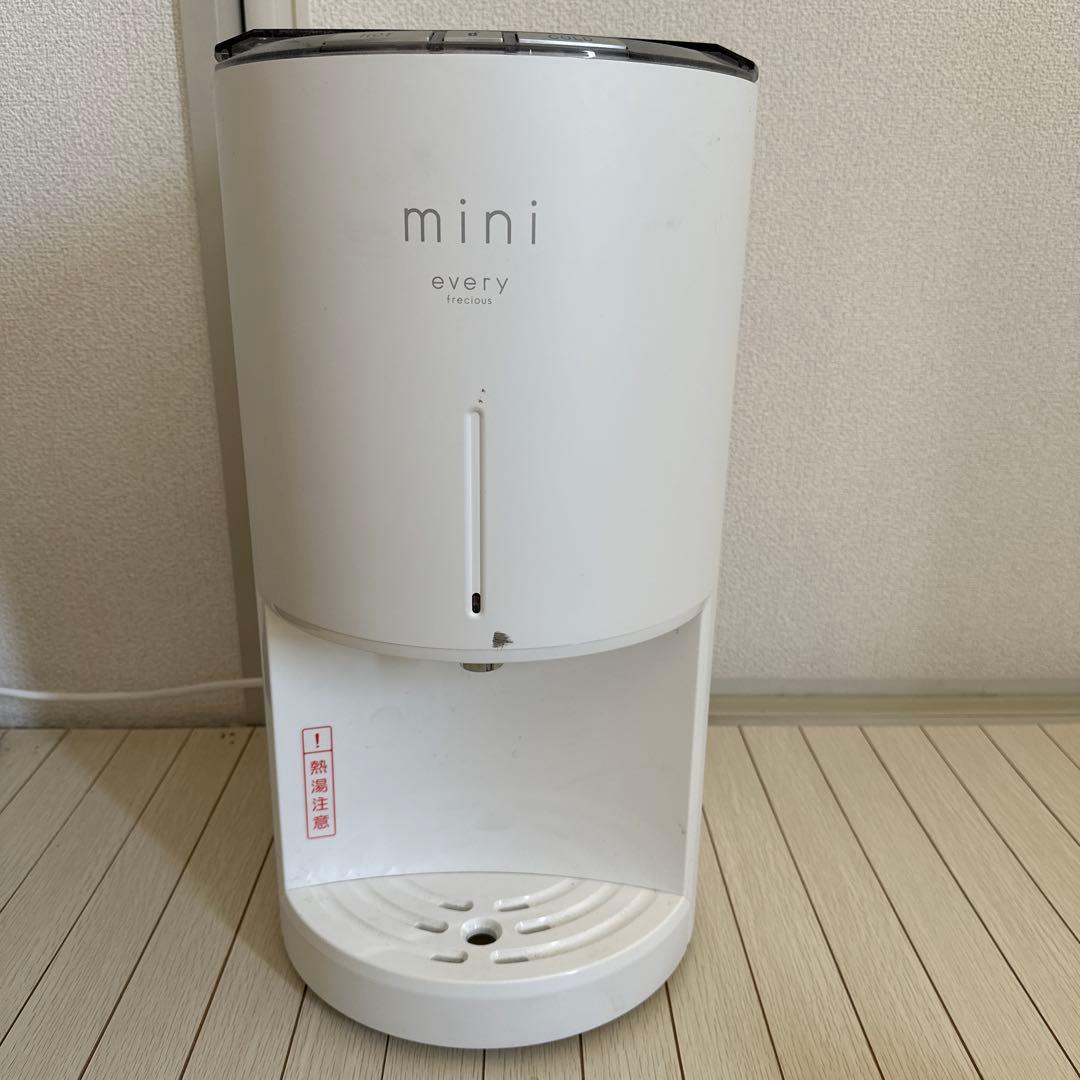 【値下げしました】エブリィフレシャスmini白、カートリッジ5本セット 浄水】卓上型の小さなウォーターサーバーevery frecious mini