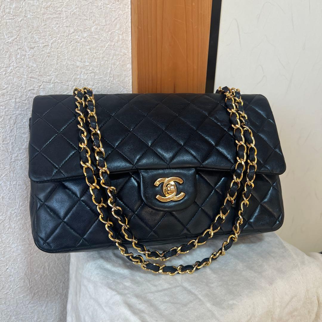 正規品　Wフラップ　Chanel ショルダーバッグ ブラック マトラッセ CHANEL - CHANEL シャネル ショルダーバッグ マトラッセ Wフラップの
