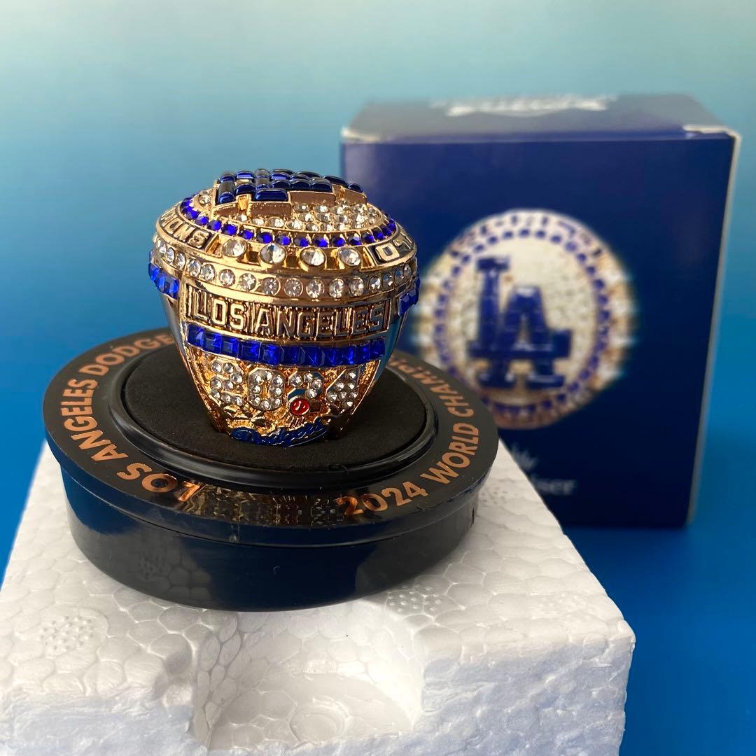 7/21限定球場配布 カーショウ ドジャース ワールドチャンピオンリング