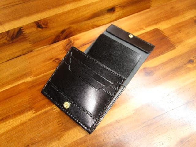 コンパクトウォレット コードバン ブラック 新喜皮革 財布 キャッシュレス 黒 コードバン 長財布 メンズ ラウンドファスナー 財布 新喜皮革 馬革