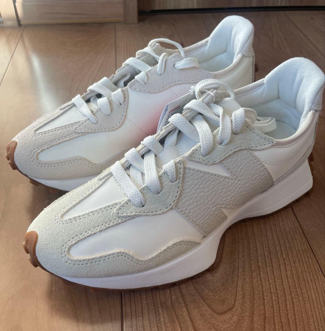 新品未使用　ニューバランス327 ベージュ　レディース　スニーカー 楽天市場】New Balance ニューバランス スニーカー 327 MS327CQ BEIGE