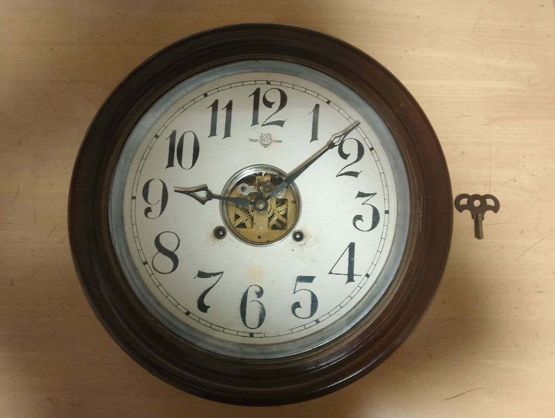 フクロウ時計工場 てんぷ振 整備済み 完動品 061f20466d6eff4918bcf842e34133