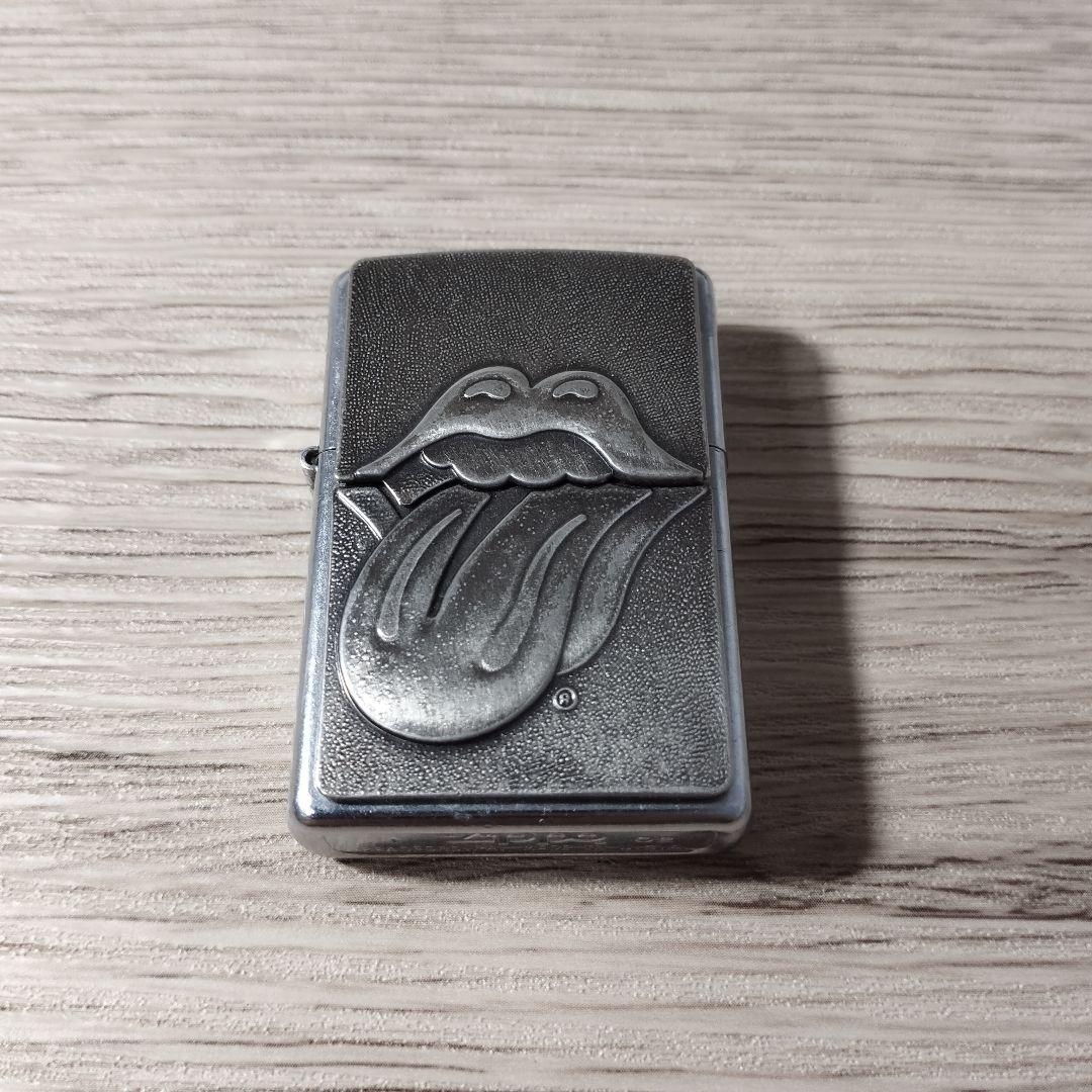 【プレミア】Zippo The Rolling Stones ジッポ Zippo Lighter Satin Chrome Rolling Stones 11549 - Blade HQ