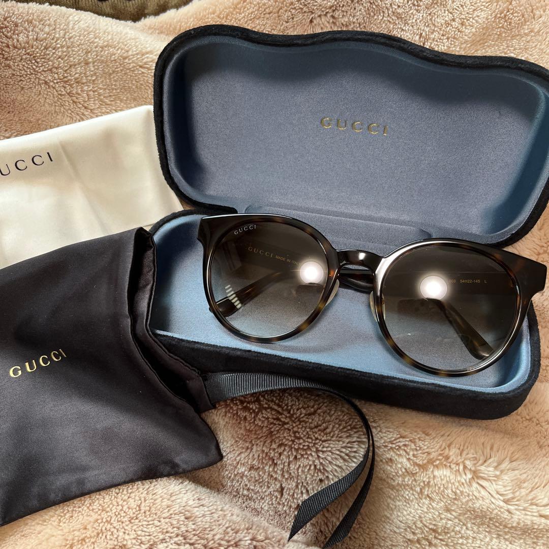 GUCCI トータスシェル サングラス 49mm 中古・古着通販】GUCCI (グッチ) トータスシェル スクエアサングラス