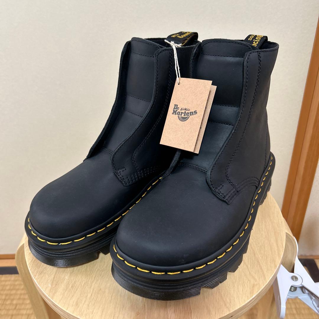 Dr. Martens ZEBZAG レースレス ブーツ 42653001 - メルカリ