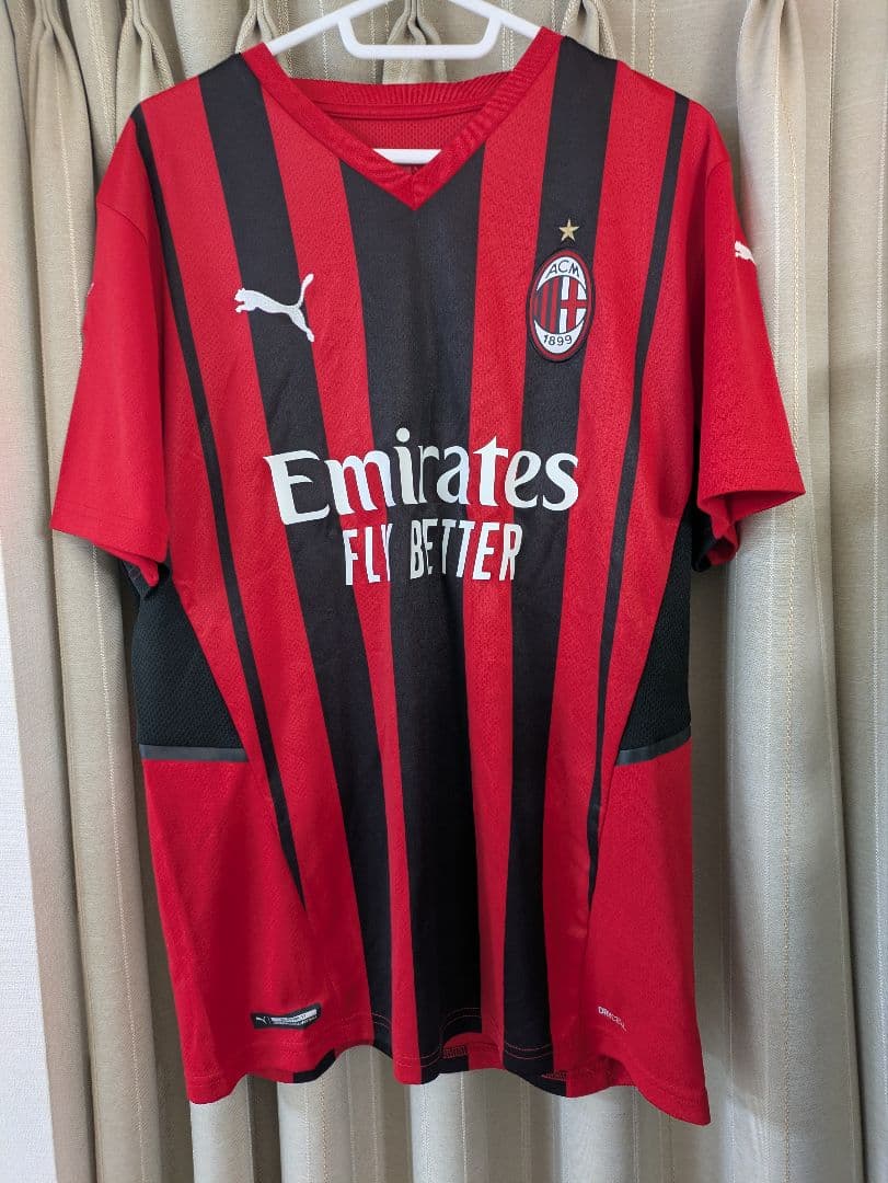ACミラン　21/22シーズン　ホームユニフォーム ACミランホーム21/22☆2021年〜2022年モデル サッカーフットサル
