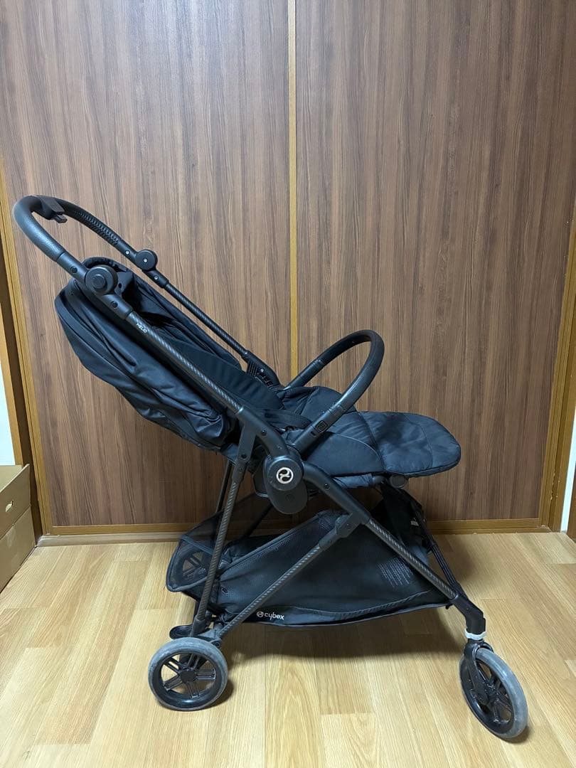 ブラック ベビーカー　2021年購入　サイベックス メリオ カーボン Amazon.co.jp: cybex [ サイベックス ] MELIO [ メリオ ] (2021年