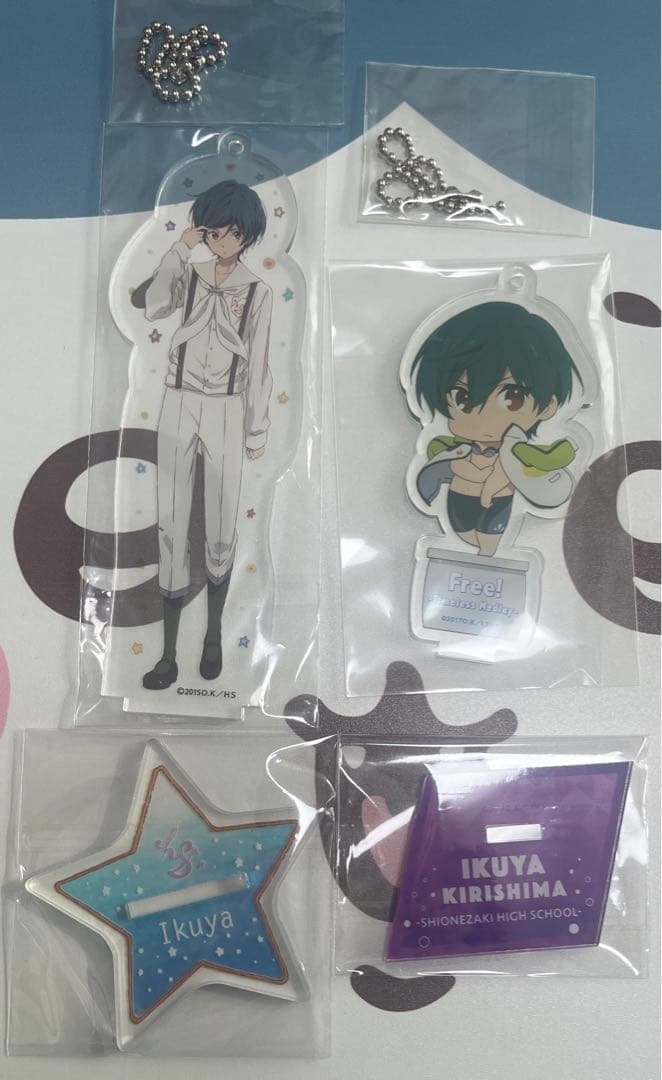 Free! 桐嶋郁弥　ハイスピード　アクリルスタンド Amazon.co.jp: Free! RW アクリルスタンド 桐嶋郁弥 アクスタ アニメ