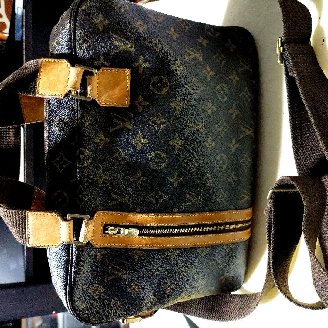LOUIS VUITTON サック・ボスフォール ショルダーバッグM40043 LOUIS VUITTON（ルイ・ヴィトン） サック・ボスフォール モノグラム