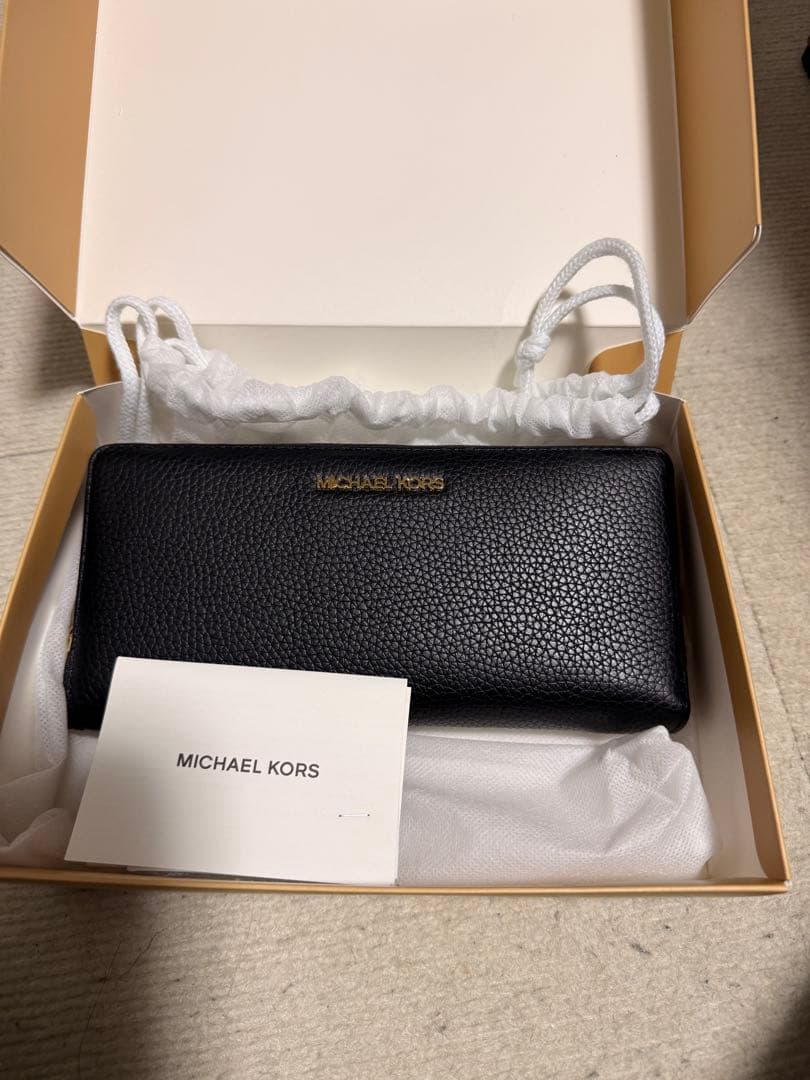 MICHAEL KORS ブラック レザー 長財布 マイケルコース MICHAEL KORS 34H1GT9E8L 長財布 POCKET ZA CONTNTL
