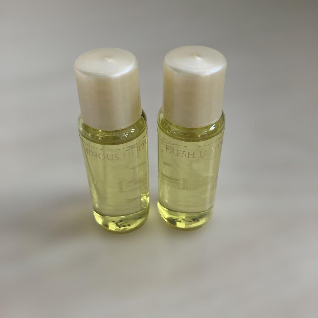 アルビオンフレッシュルミナスハーバルオイル 8ml×2本 - メルカリ