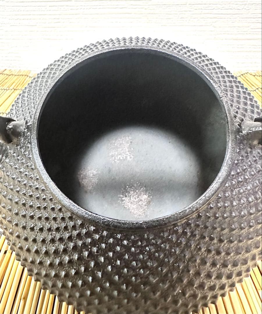 新品、付属品付　二十七代釜師 有坂 安太郎作　１２型アラレ　Momo様 売約済み