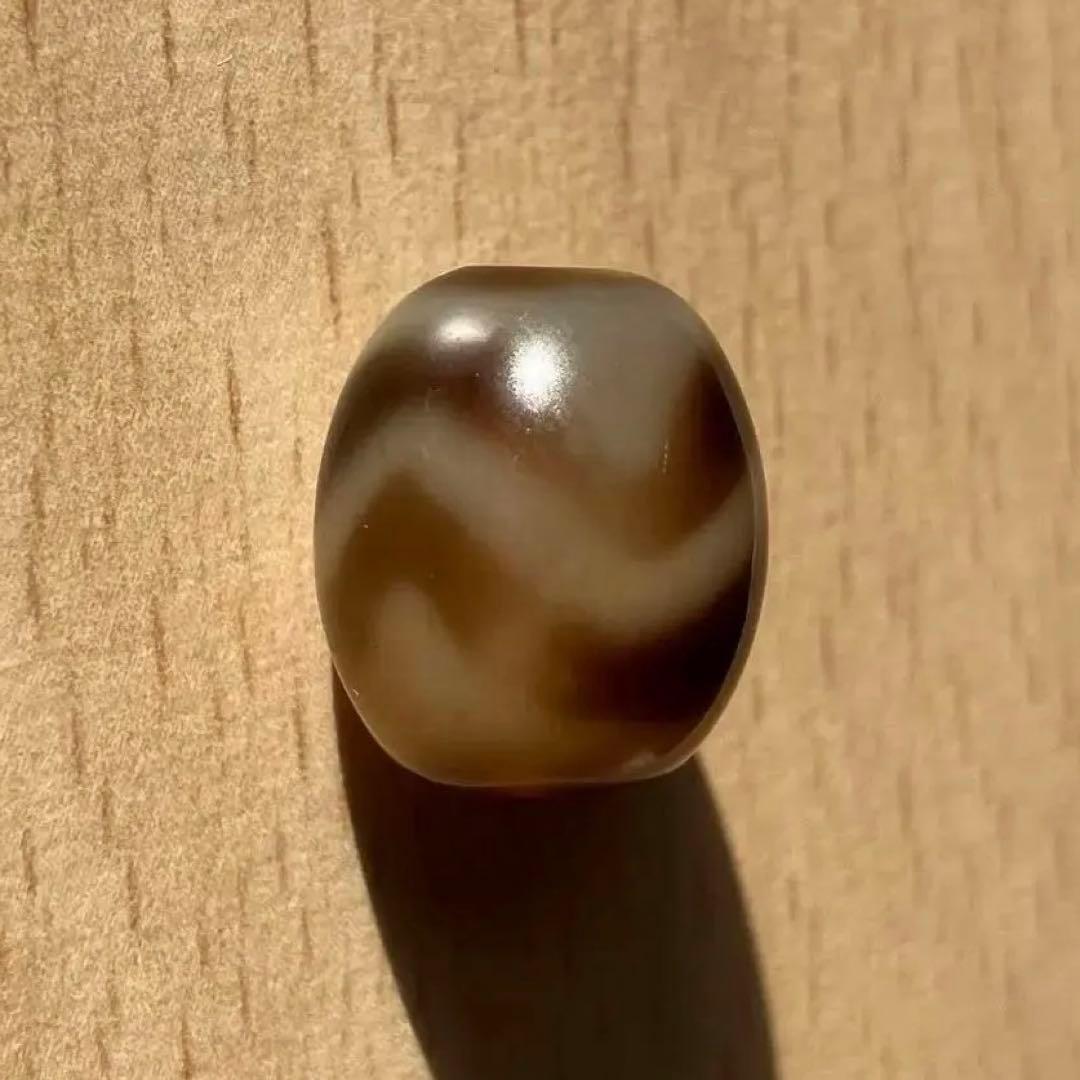 水紋虎牙 天珠 Dzi bead ① Tiger Tooth Dzi Bead for Protection - DharmaShop