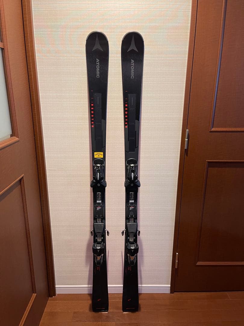 ATOMIC REDSTER S8i　155 Buy Atomic Redster S8 Revoshock C + I 12 GW Skis with Bindings
