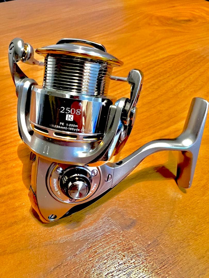 T*e様 ダイワ　05イグジスト2508R+RCS2506スプール+IOSドラグ ダイワ 05イグジスト 2508R/T159M 美品 スピニングリール : 釣king