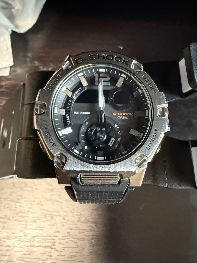 G*u様 G-SHOCK GST-B300S-1AJF G-STEELらしい機能美を追求したNewモデル、GST-B300。6時位置に現在の