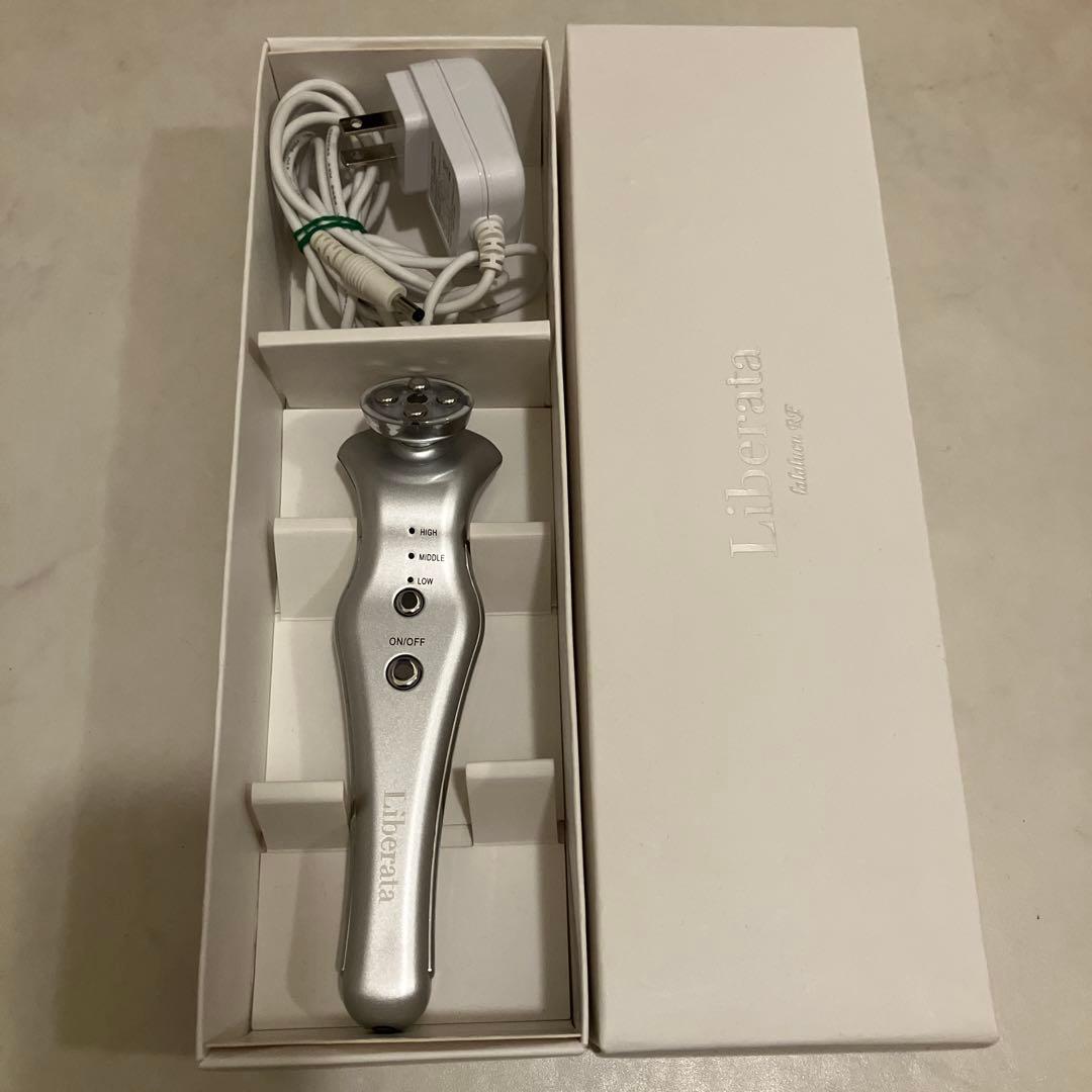 ララルーチュ リベラータ 美顔器 - メルカリ