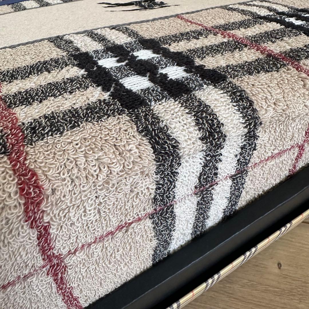 未使用 Burberry タオルケット ノバチェック柄 140×190 - メルカリ