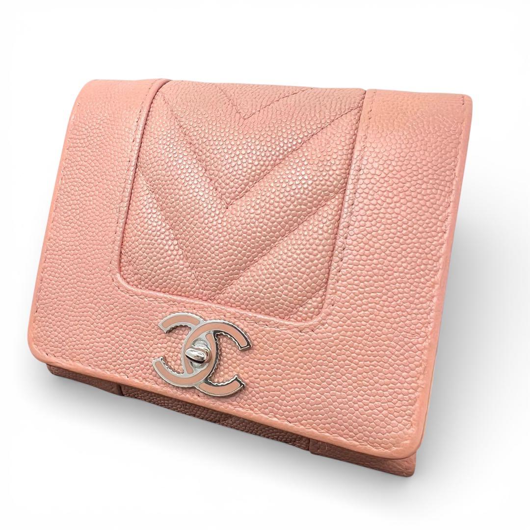 CHANEL シャネル キャビアスキン マドモアゼル Vステッチ 三つ折り財布