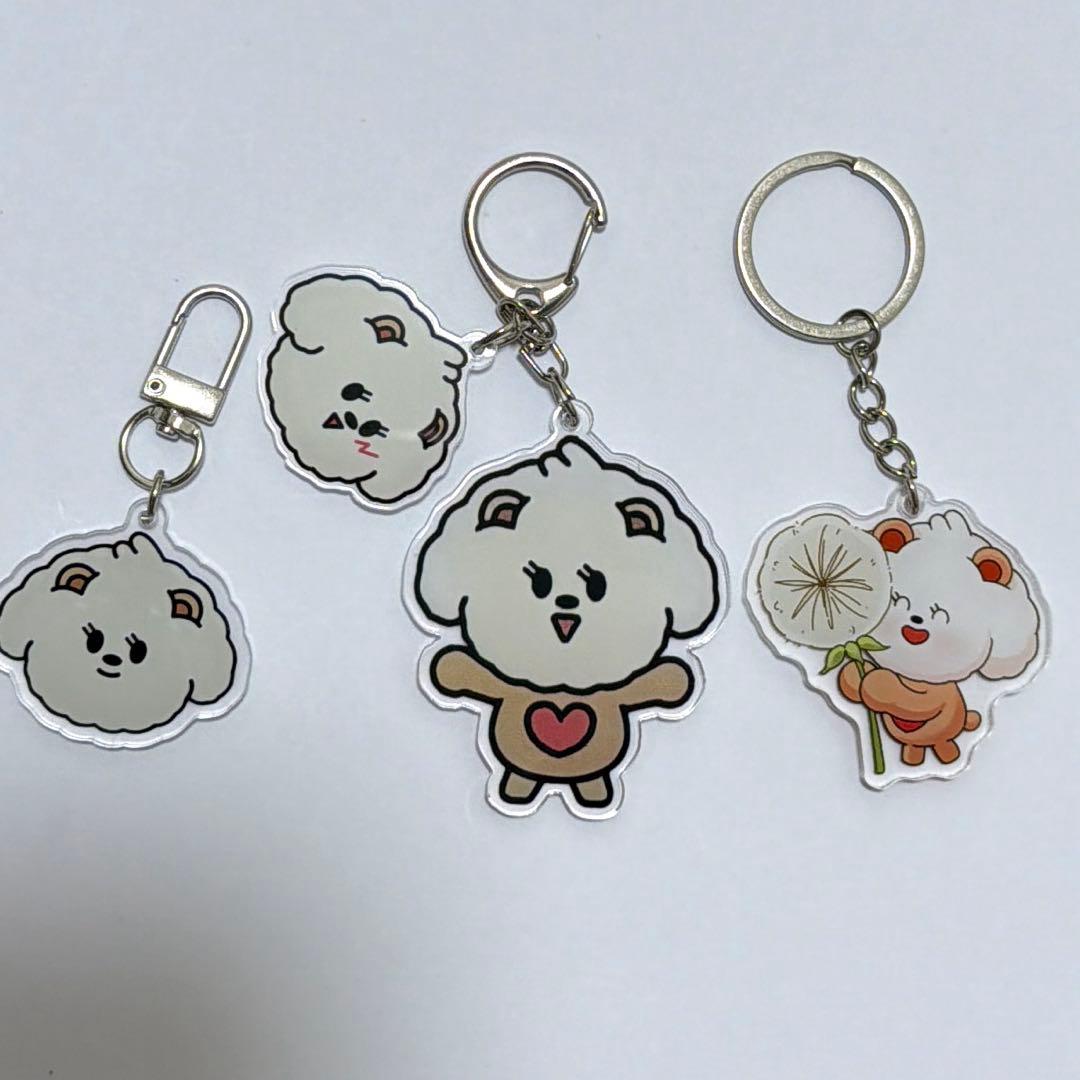 TXT プルバトゥ アクリルキーリング バムグッ - メルカリ