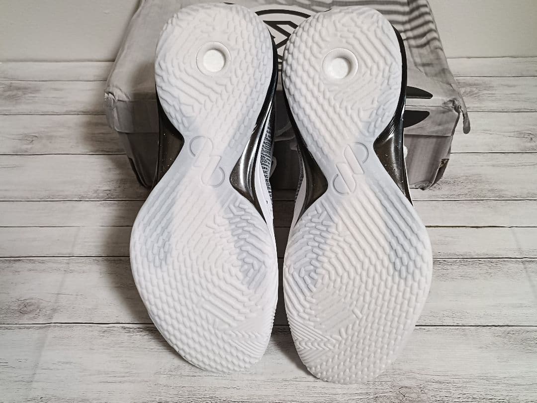 新品リーニンLI-NING SPEED XI(11) US10.5 28.5cm - メルカリ