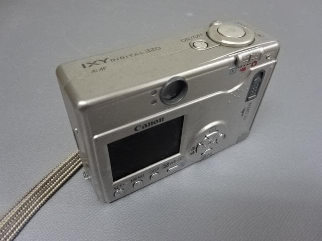 デジカメ Canon IXY 3.2 Mega Pic / ジャンク品 - メルカリ