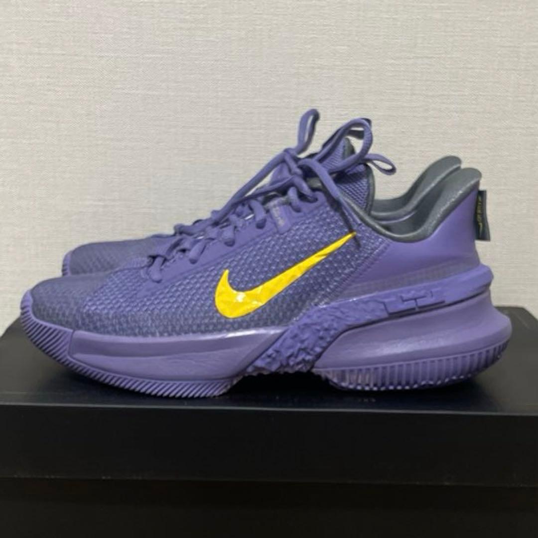 ZOOM AMBASSADOR 13【26.5cm】(US8.5)