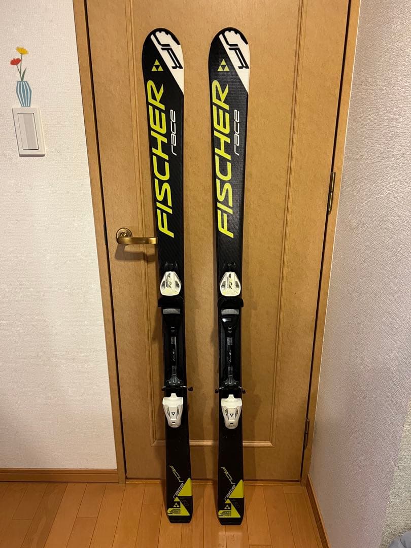 k*i様 【FISCHER RC4 race ジュニア】　スキー板＜150㎝＞ Fischer RC4 Race JRS Jr (130-150) – Sundance Ski & Snowboard Shop