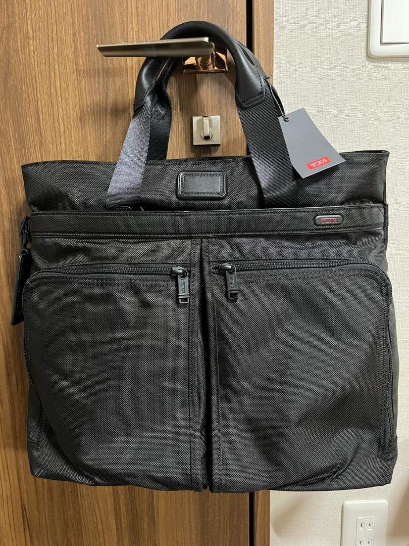 【おかだましい】TUMI トートバッグ　新品未使用　ブラック TUMI（トゥミ） トートバッグ 「別注」「TUMI×green label relaxing