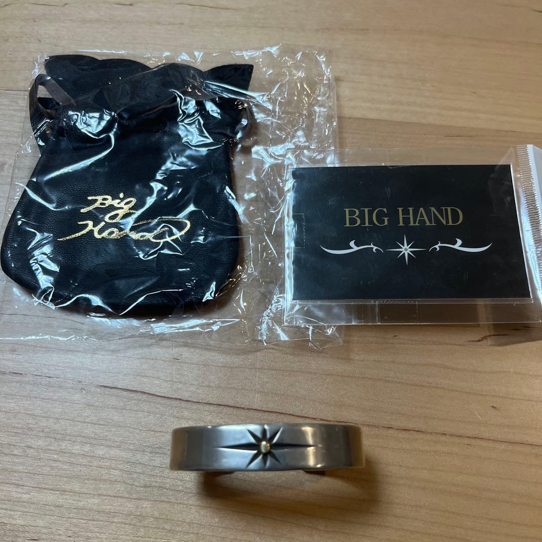 BIGHAND ビッグハンド　サンバングル BIGHAND ビッグハンド SUNアラベスク片面 バングル - メルカリ