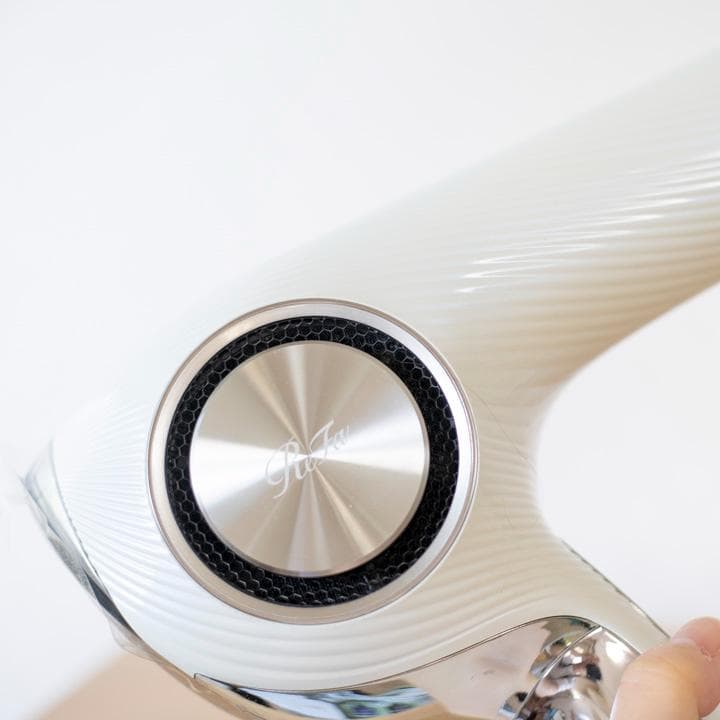 ReFa ビューテックドライヤー プロ RE-AJ02A - メルカリ