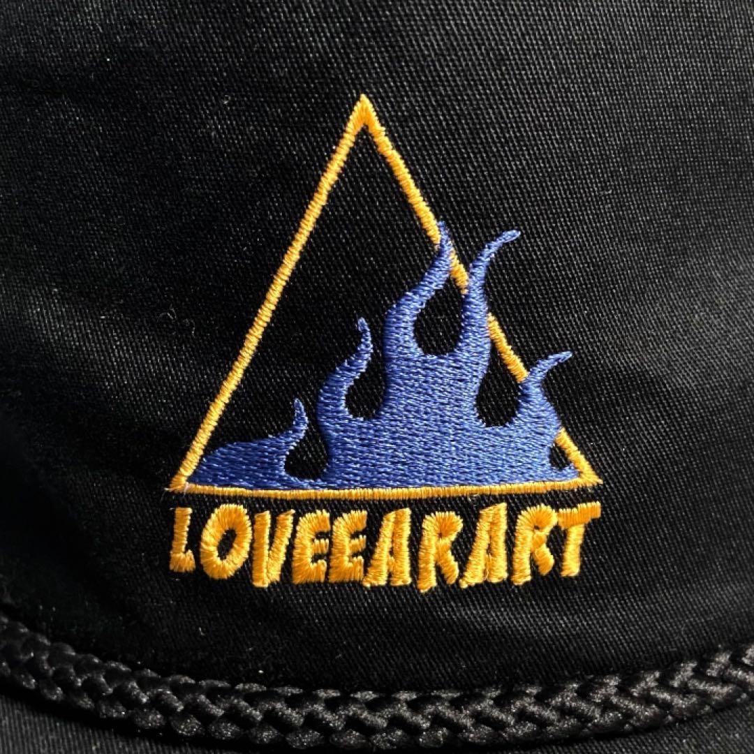 キムタク着用】LOVE EAR ART スナップバック CAP 黒 ロゴ刺繍 - メルカリ