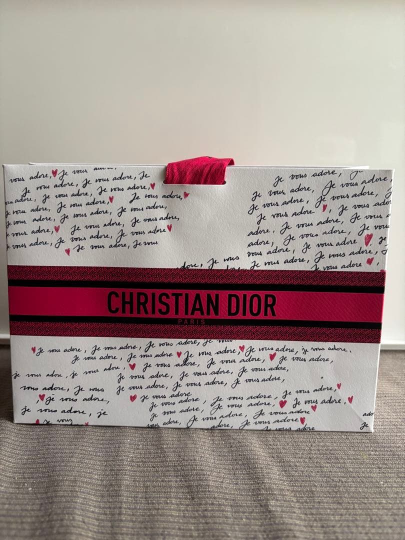 ディオール 2026年 バレンタイン限定 ショッパー ギフトボックス