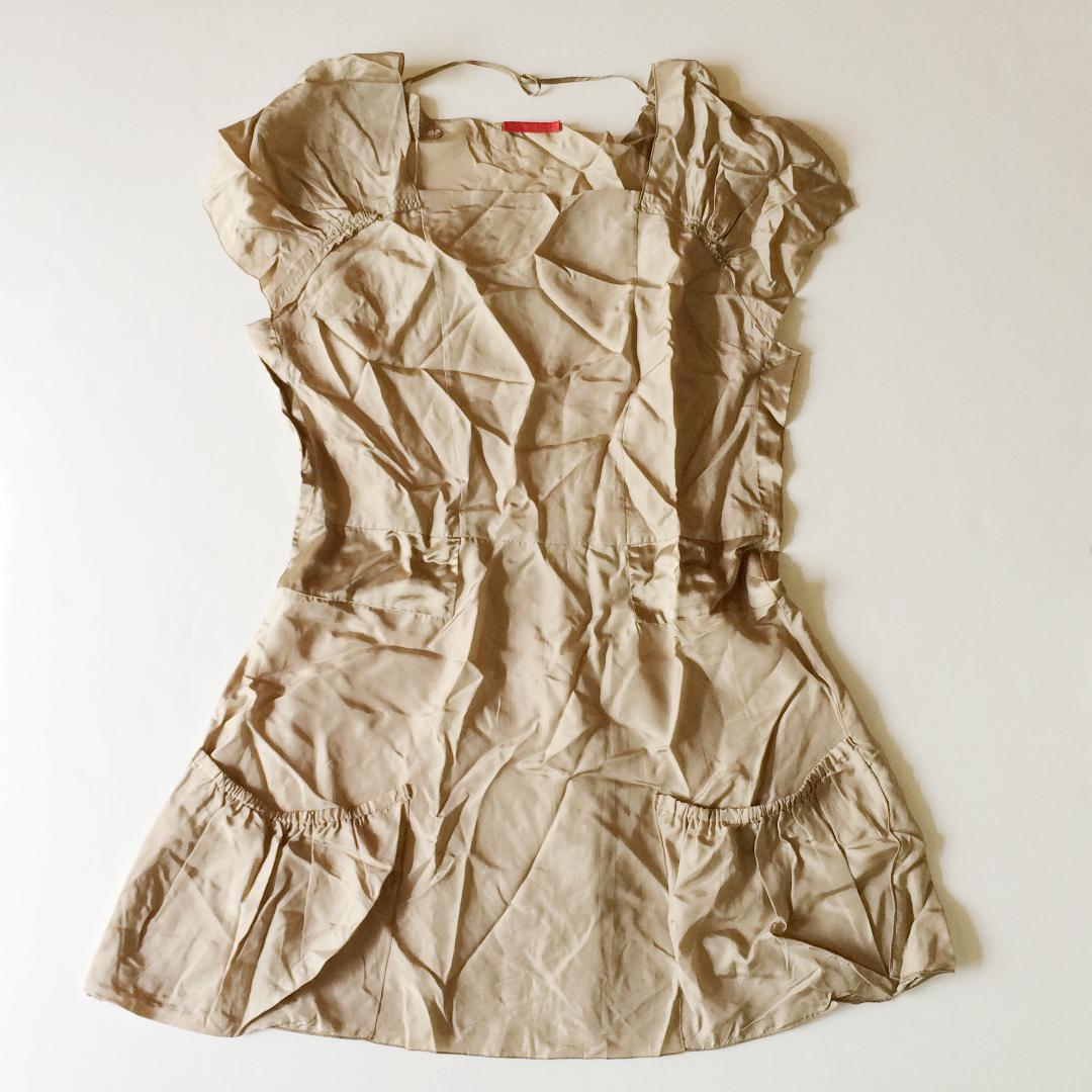PRADA シルク ワンピース ベージュ サイズ40 イタリア製 半袖 プラダ PRADA シルク ワンピース ベージュ サイズ40 イタリア製 半袖 プラダ