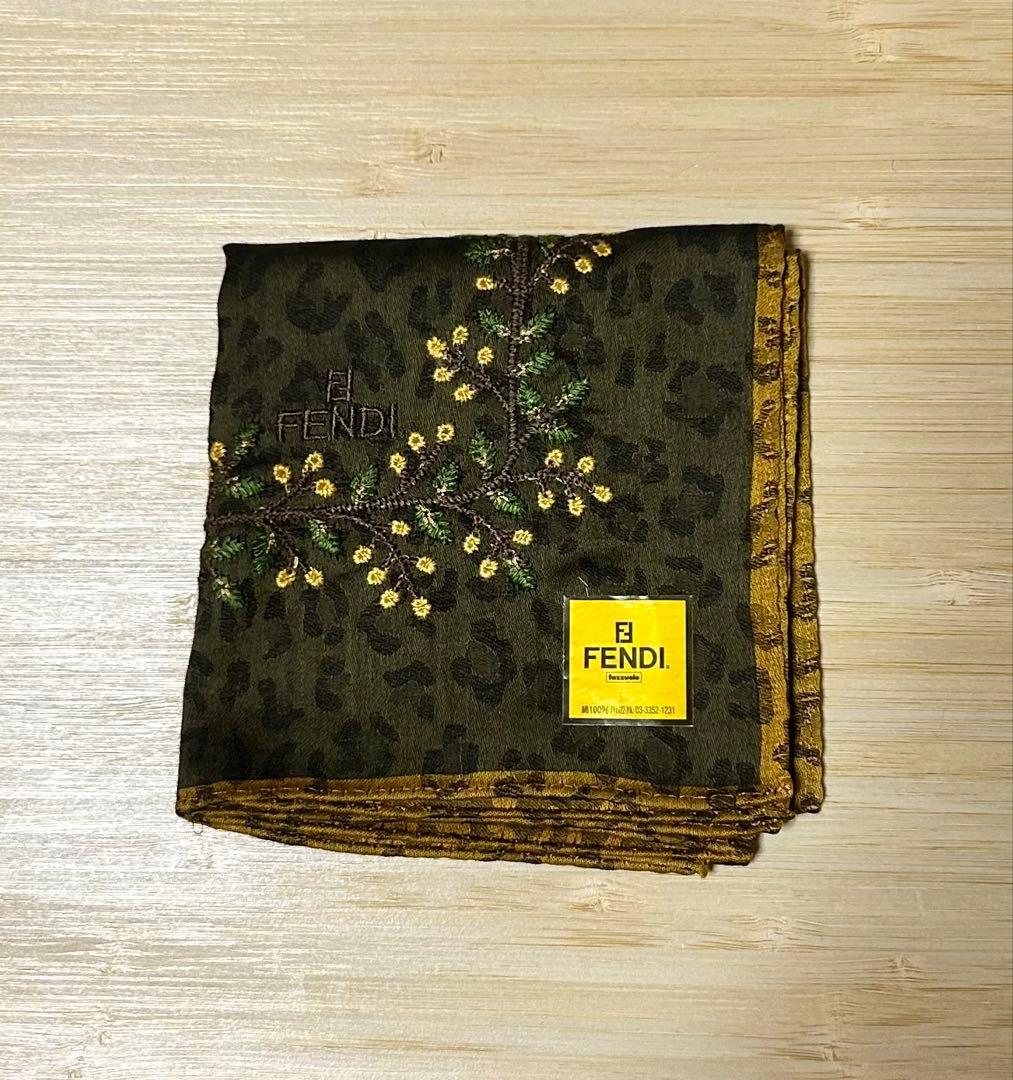 新品未使用※FENDI フェンディ 刺繍 花 豹柄 レオパード - メルカリ