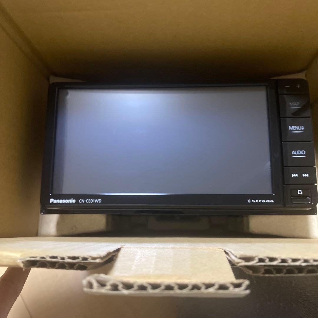 Panasonic CN-CE10WD カーナビ 本体 カレント｜【PANASONIC（パナソニック）】カーナビ CN-CE01WD