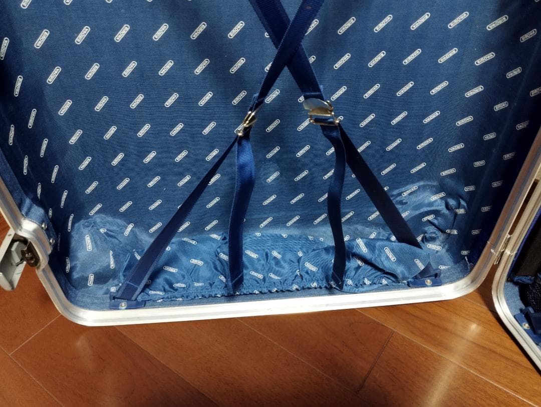 リモワスーツケース トパーズ 104リットル 4輪 廃版ヴィンテージモデル