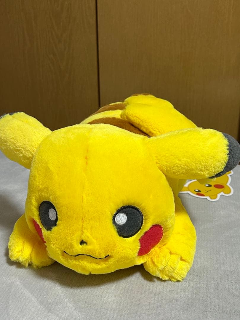 ふわふわ抱きぬいぐるみ ピカチュウ ポケモンセンター限定 新品 タグ付き Pokemon Center (ポケモンセンター) ふわふわ抱きぬいぐるみピカチュウ